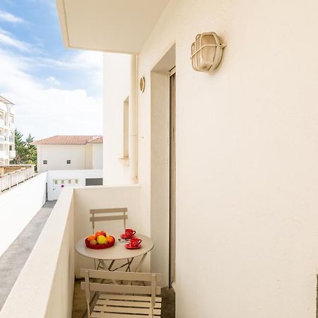 Waikiki Apartment Biarritz Bagian luar foto